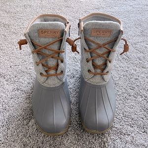 Sperry Saltwater Boots- Women’s sz8